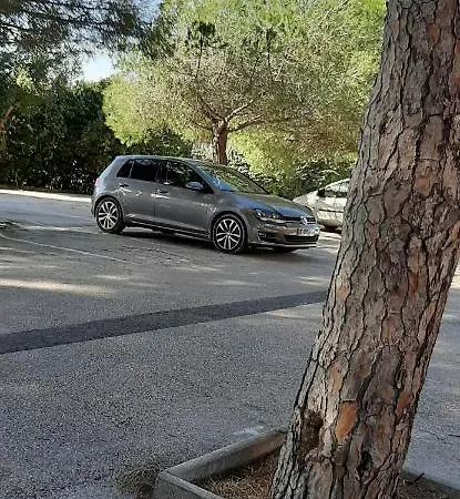 Les îles D'or Au Port De Grand Climatisé
