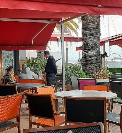 Appartamento Les îles D'or Au Port De Grand Climatisé Hyères