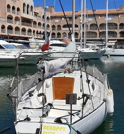 Les Iles D'or Au Port De Grand Climatise * 히에레